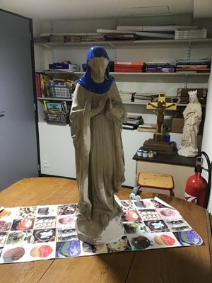 statue de Marie début 1